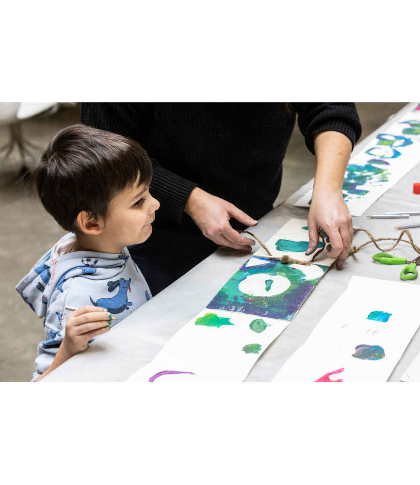 IL LIBRO D’ARTISTA | Laboratorio di grafica per famiglie con bambini e bambine 3-5 anni