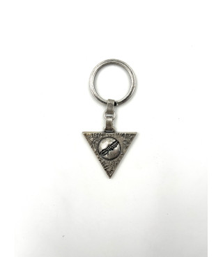 Triangular key ring