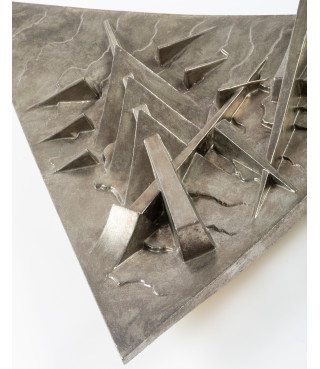 Piatto triangolare I (argento), 2006