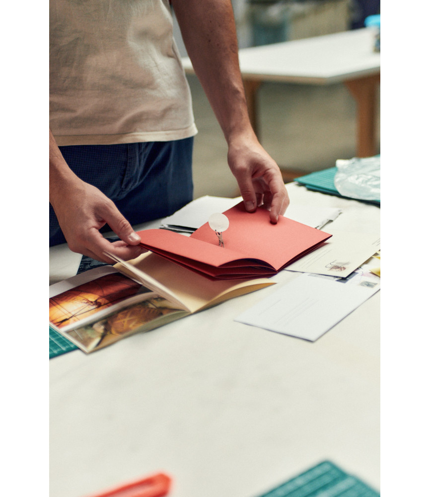 POP-UP | Papermaking workshop for families with boys and girls 6-11 years old